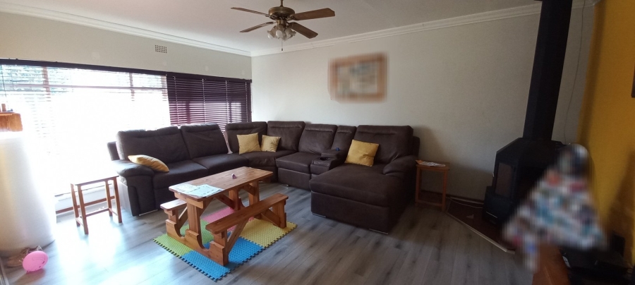 5 Bedroom Property for Sale in Panorama Free State